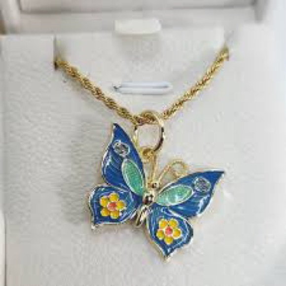 GUCCI GG Blue Butterfly Charm Pendant💓 - Picture 2 of 7